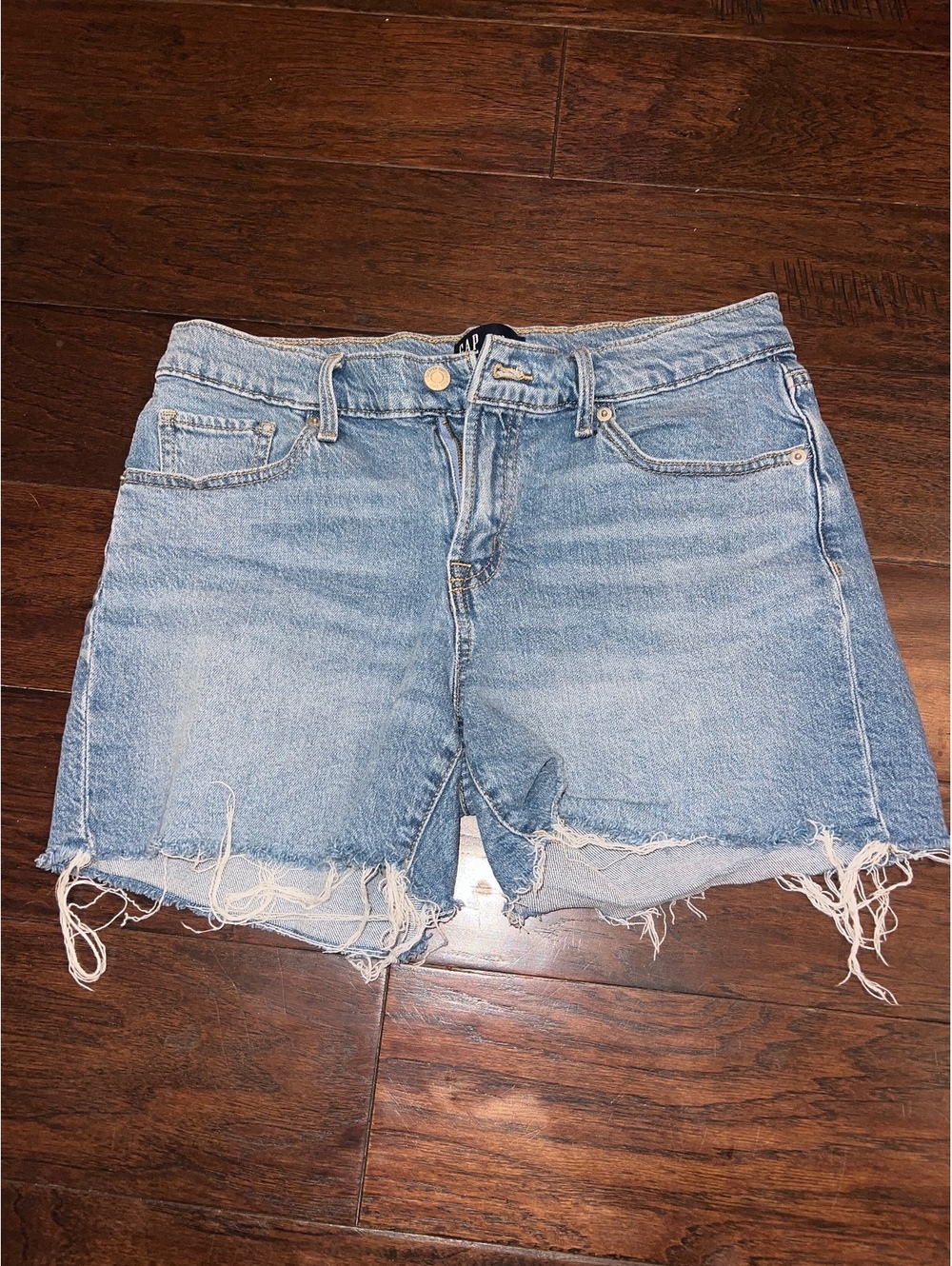 women’s gap denim shorts